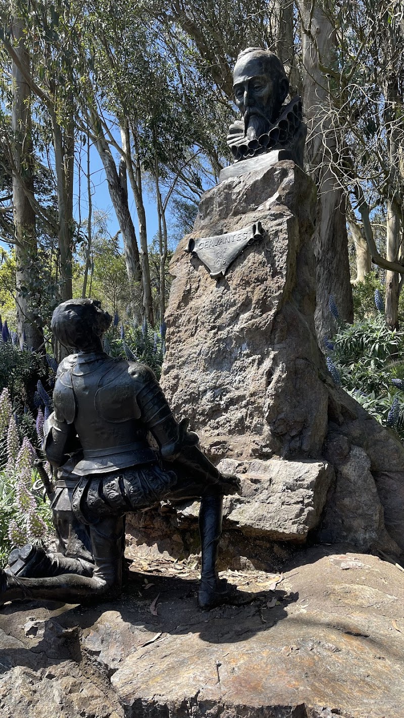 Cervantes Monument photo 4
