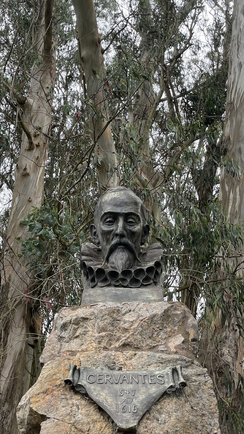 Cervantes Monument photo 3