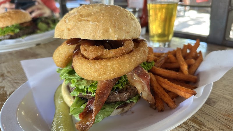 Burgers and Brew photo 4