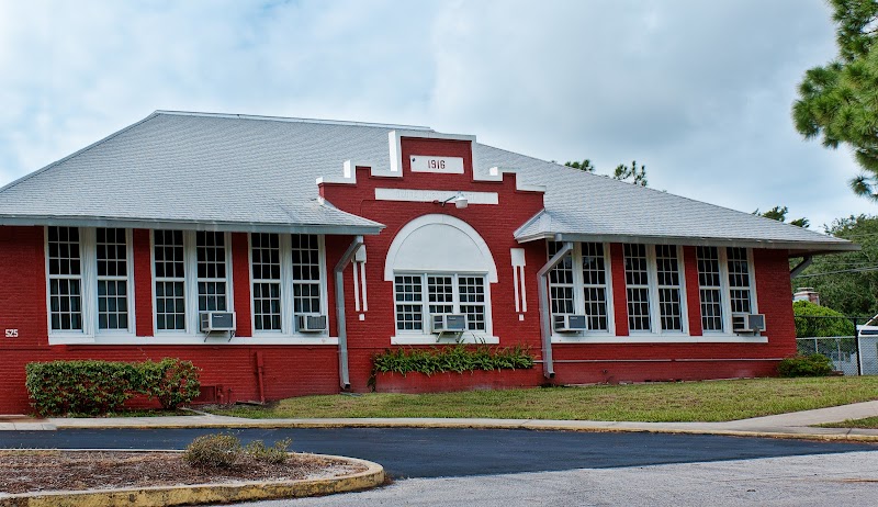 Photo of Ozona Elementary School