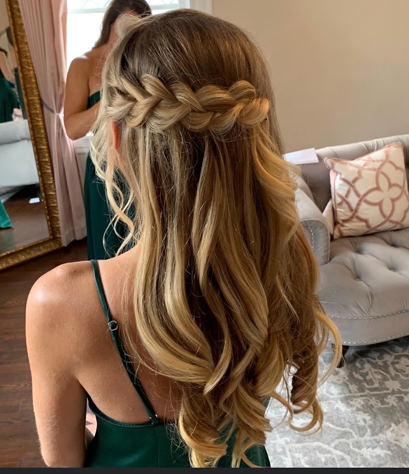Rovena's Hair Salon photo 4