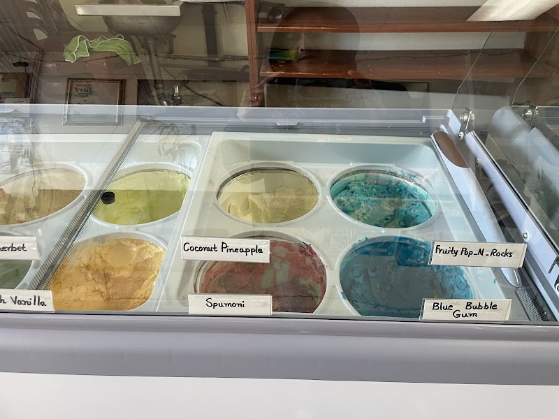 Solano Yogurt & Ice Cream photo 4
