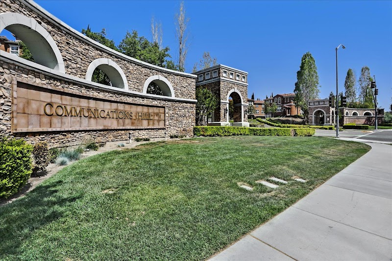 Photo of Lydia Wang-Compass |Silicon Valley Residential Real Estate Specialist |硅谷买房/卖房/投资