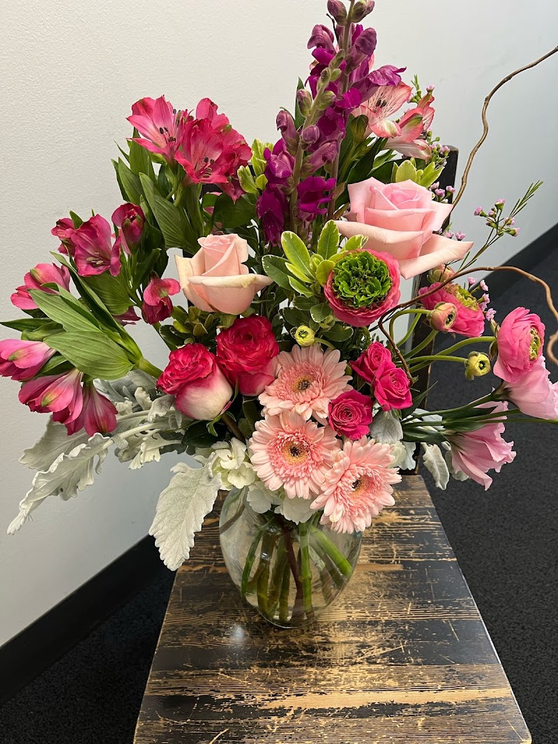 Seulberger's Florist & Gifts photo 2