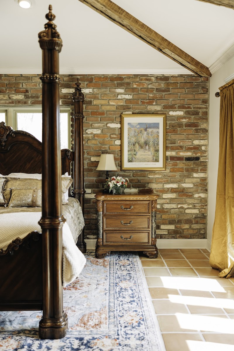 Emberwood Manor photo 5