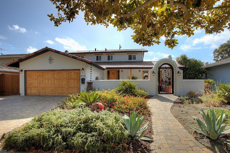 Cici Wang REALTOR Coldwell Banker Realty photo 2