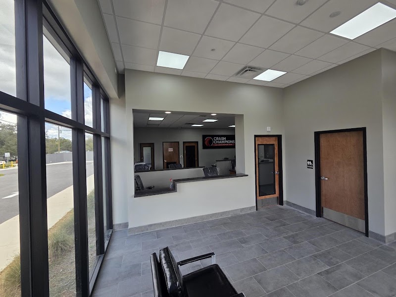 Crash Champions Collision Repair Dade City photo 3