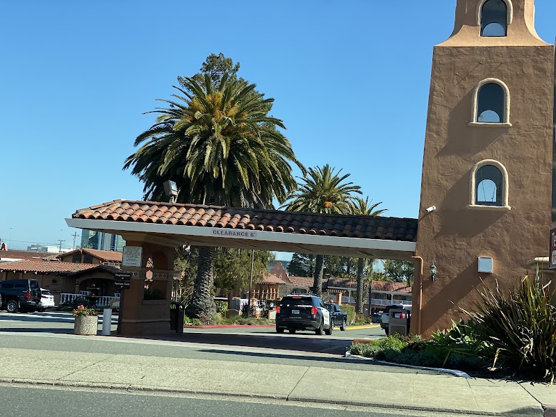 El Rancho Suites photo 3