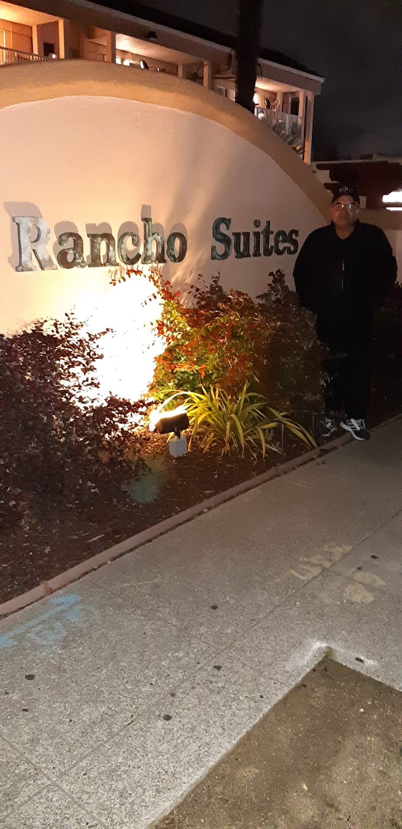 El Rancho Suites photo 5