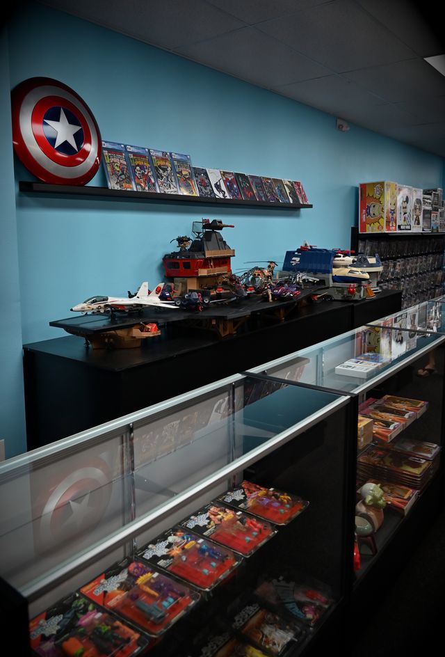 Vintage Toy World photo 3