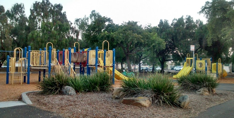 Mirabeau Park photo 3