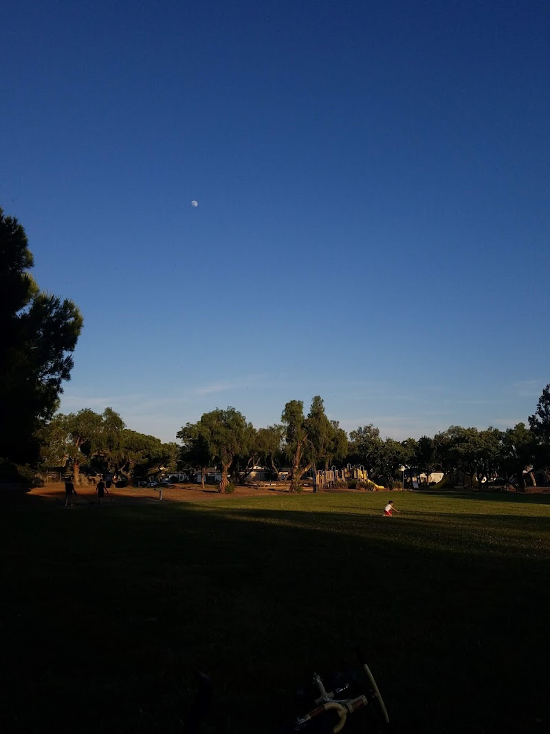 Mirabeau Park photo 4