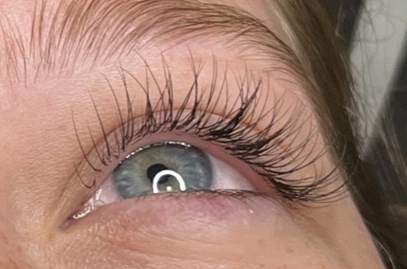 Bomb Blinks Lash Studio photo 2