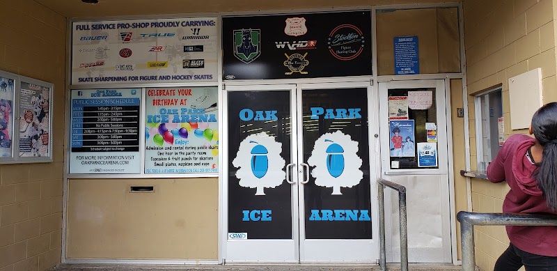 Oak Park Ice Rink photo 4