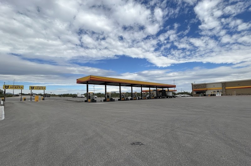 Love's Travel Stop photo 3