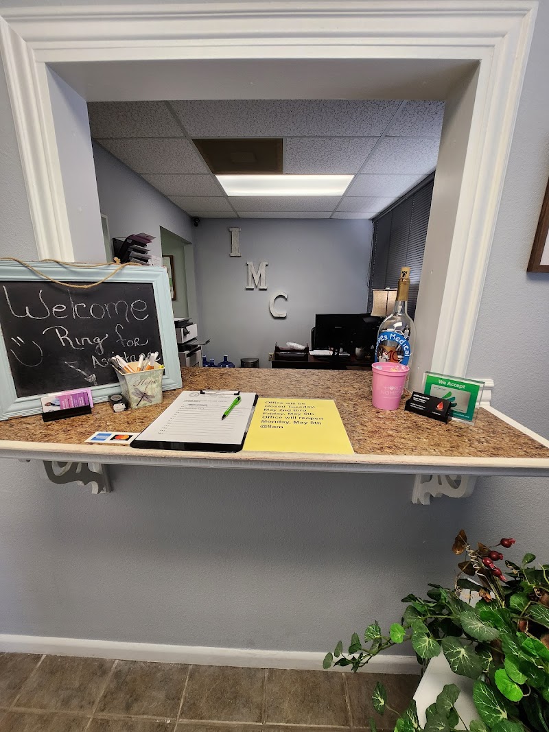 Images Medical Clinic photo 3