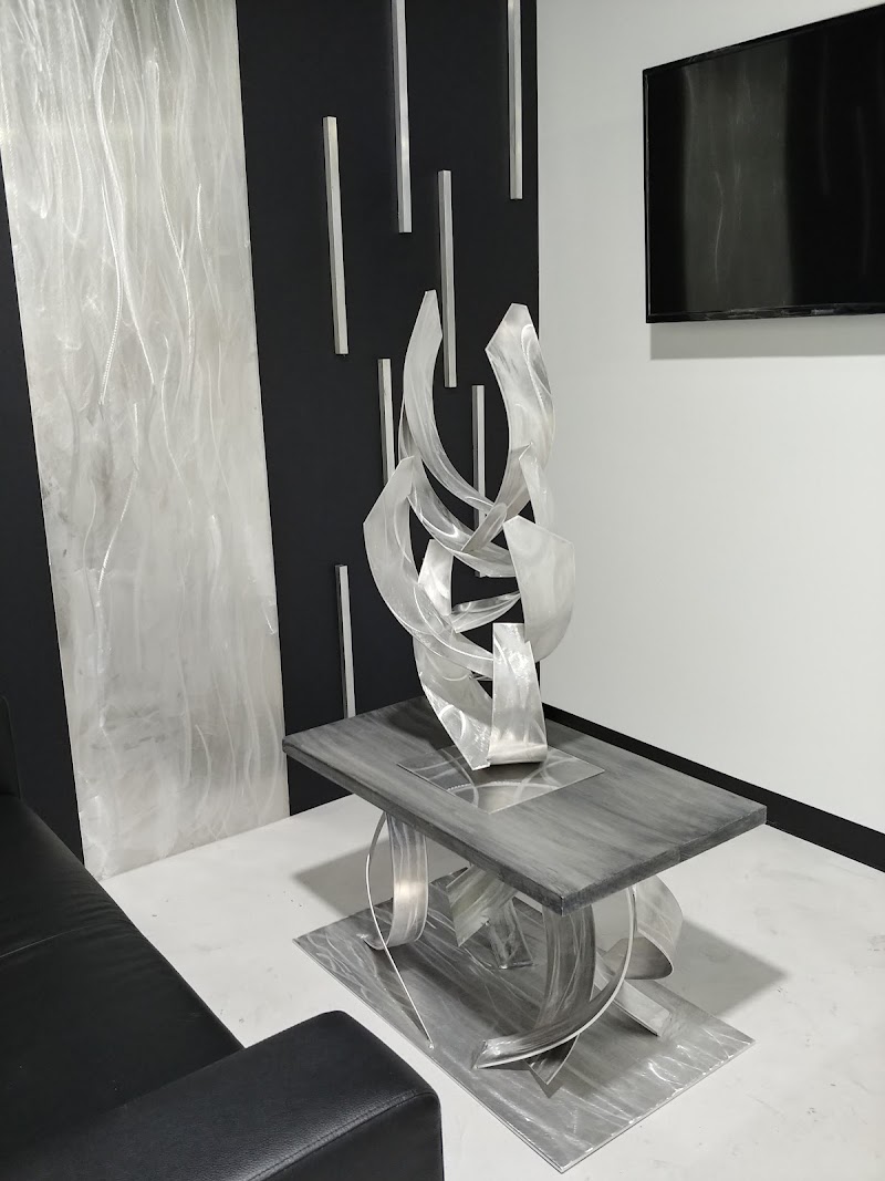 Dustin Miller Gallery photo 3