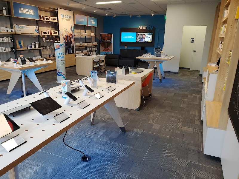 AT&T Store photo 3