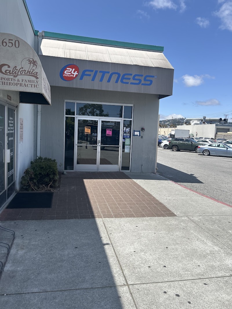 24 Hour Fitness photo 4