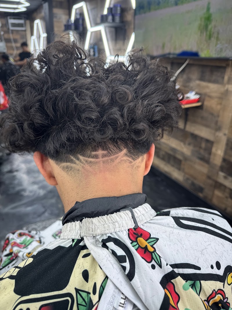 Emmanuels Barbershop photo 4
