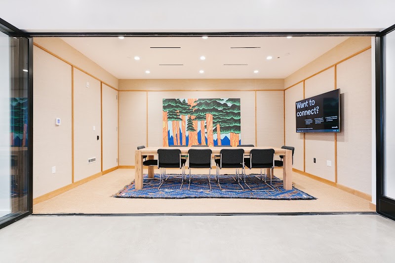 WeWork Office Space & Coworking photo 4