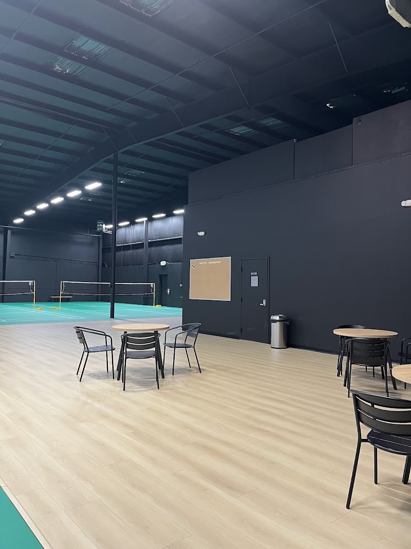 SHUTTL Badminton photo 2