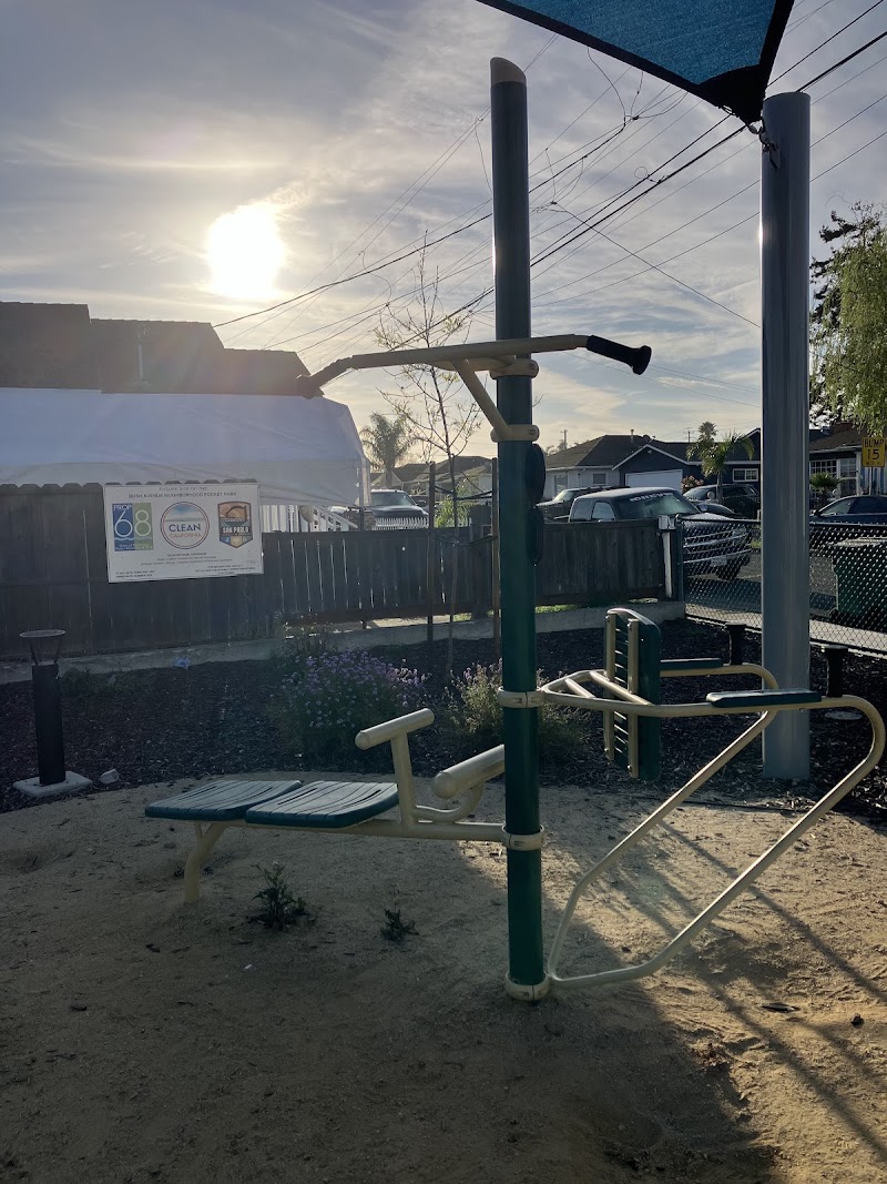 Happy Friday Park photo 4