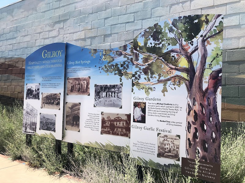 Gilroy Garlic Mural photo 3
