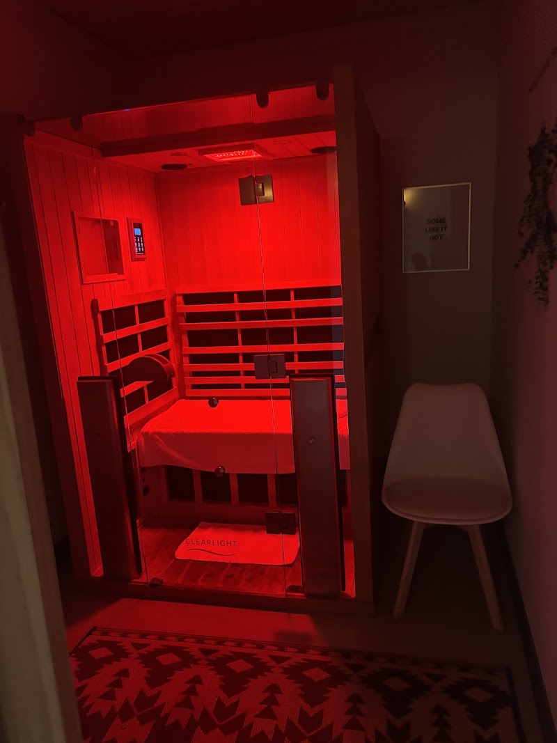 The Studio on Central | Sauna & Cold Plunge photo 2