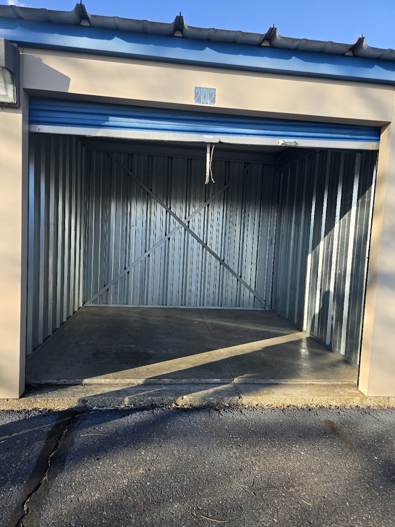 Storage Rentals of America photo 4