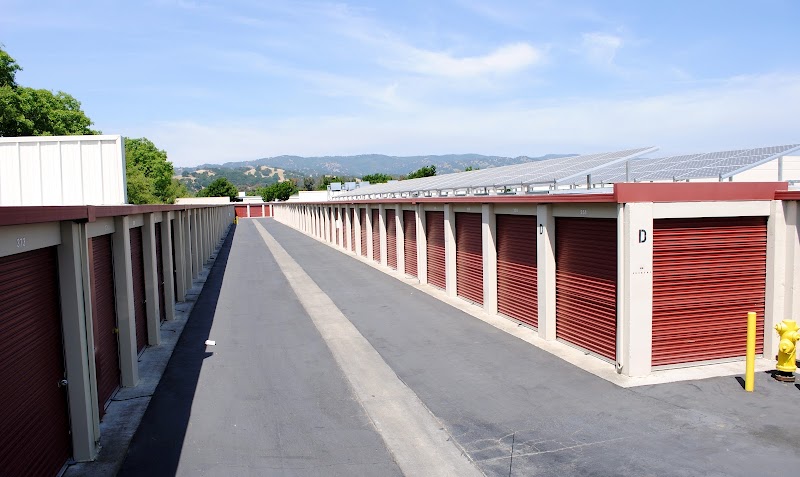 Davis Street Self Storage photo 2