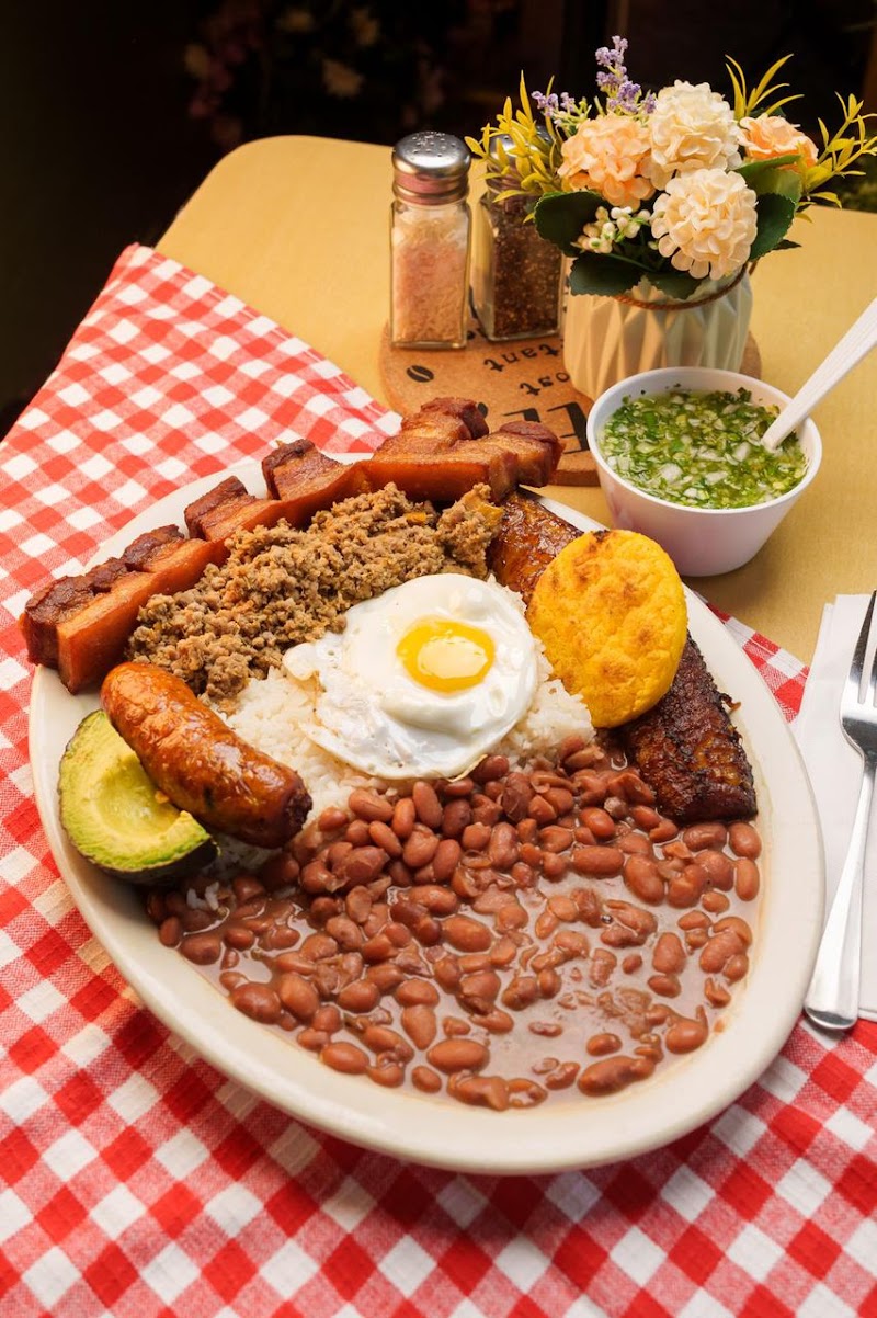Colombian House Bakery & Restaurant photo 4