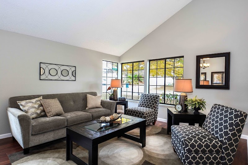 Dudum Real Estate Group - Walnut Creek photo 3