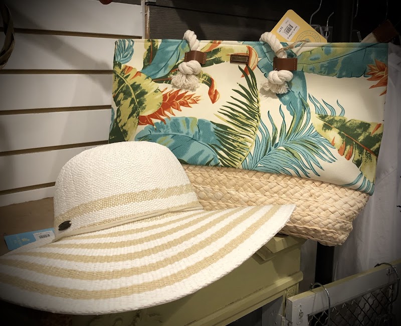 Cove West Boutique photo 3