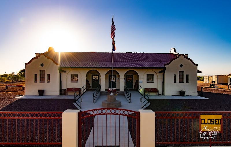 Sunland Visitor Center photo 2