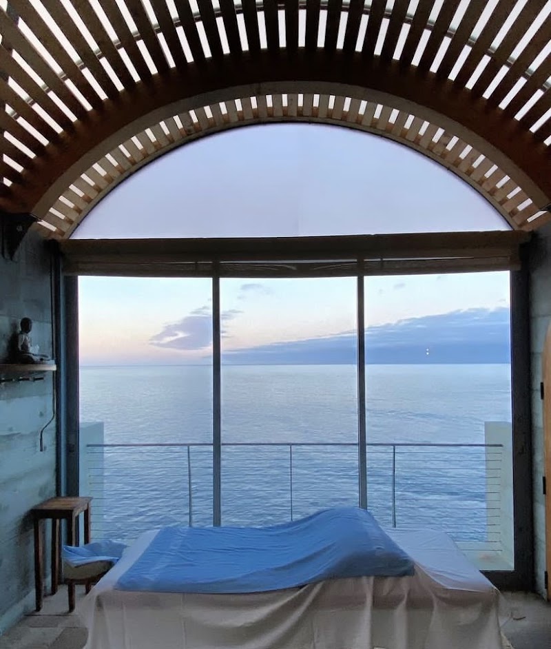 Therapeutic Esalen Massage photo 2