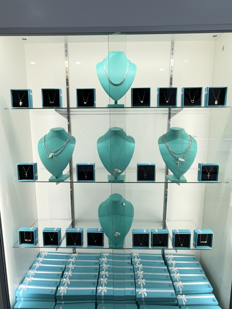Unique Jewelers photo 4