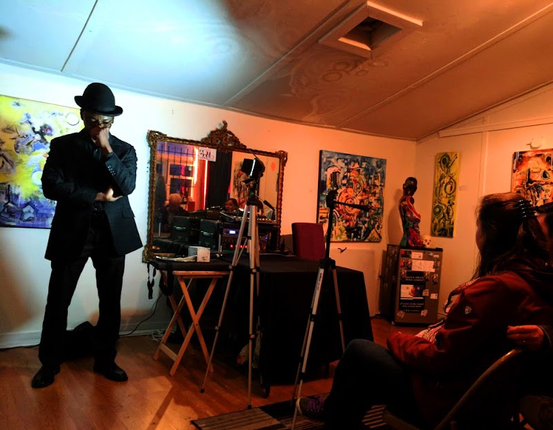Studio 23 Gallery photo 4