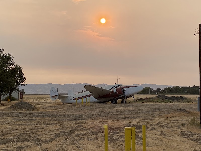 Yolo County Airport photo 4