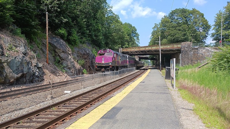 Wellesley Hills photo 2
