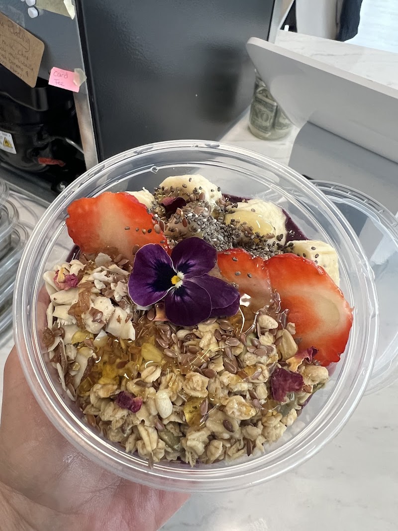 Runway Wellness Cafe & Juice Bar photo 2