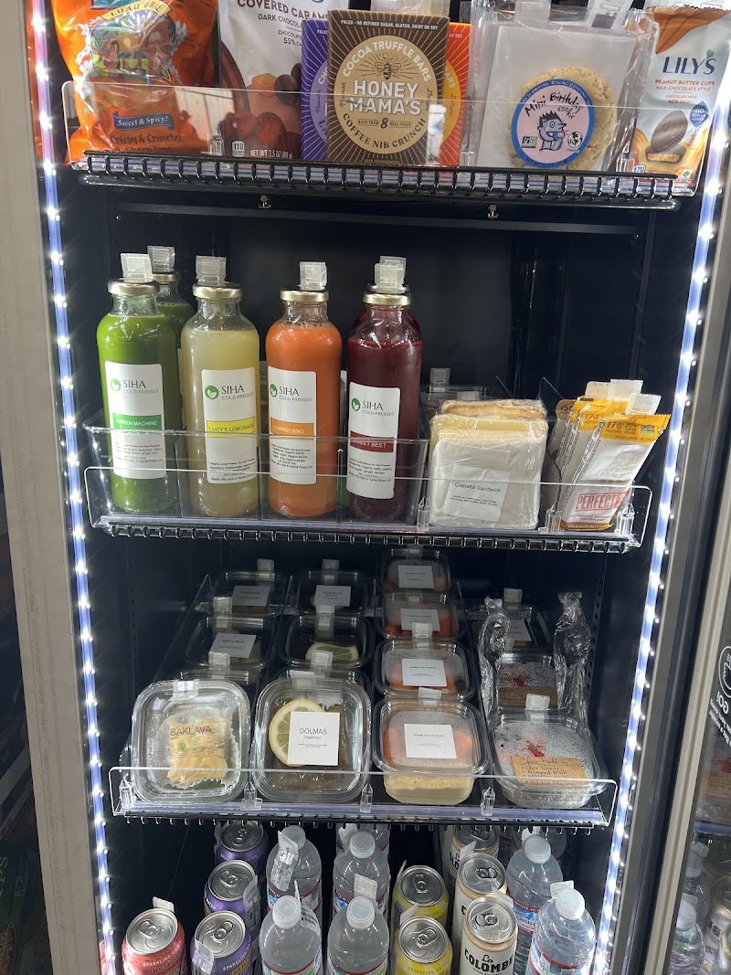 Runway Wellness Cafe & Juice Bar photo 5
