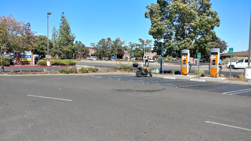 ChargePoint Charging Station photo 3