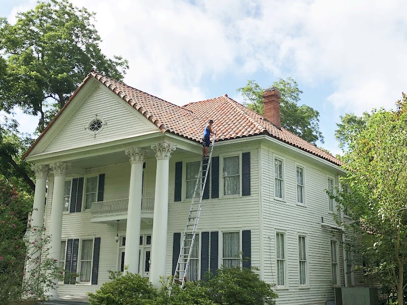 Photo of Lucas Roofing & Gutters