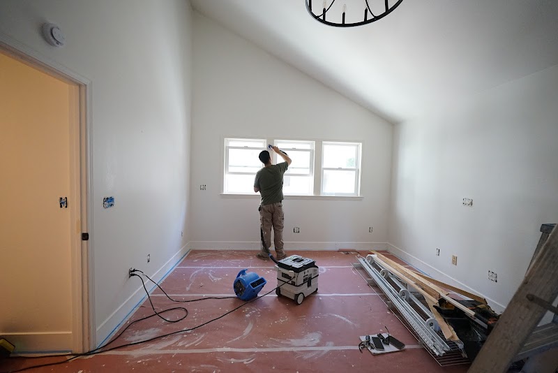 Diaz Pro Painting photo 5