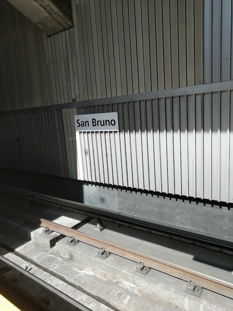 BikeLink eLockers: San Bruno BART photo 3