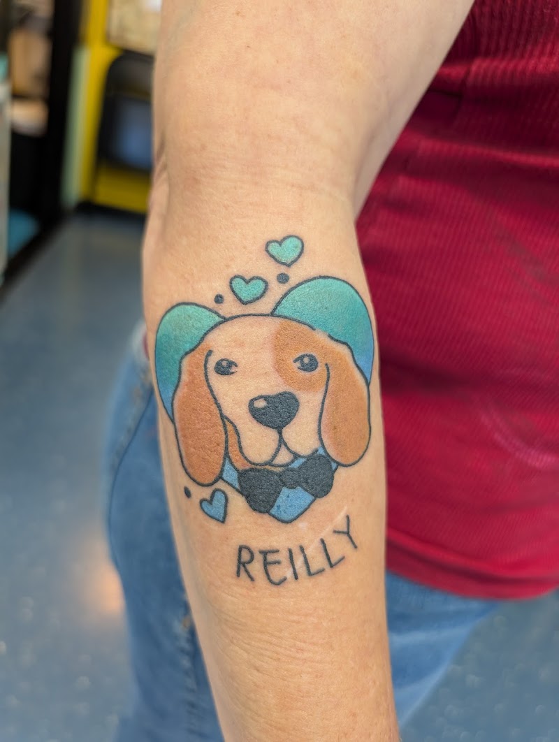 Stay True Tattoo photo 5