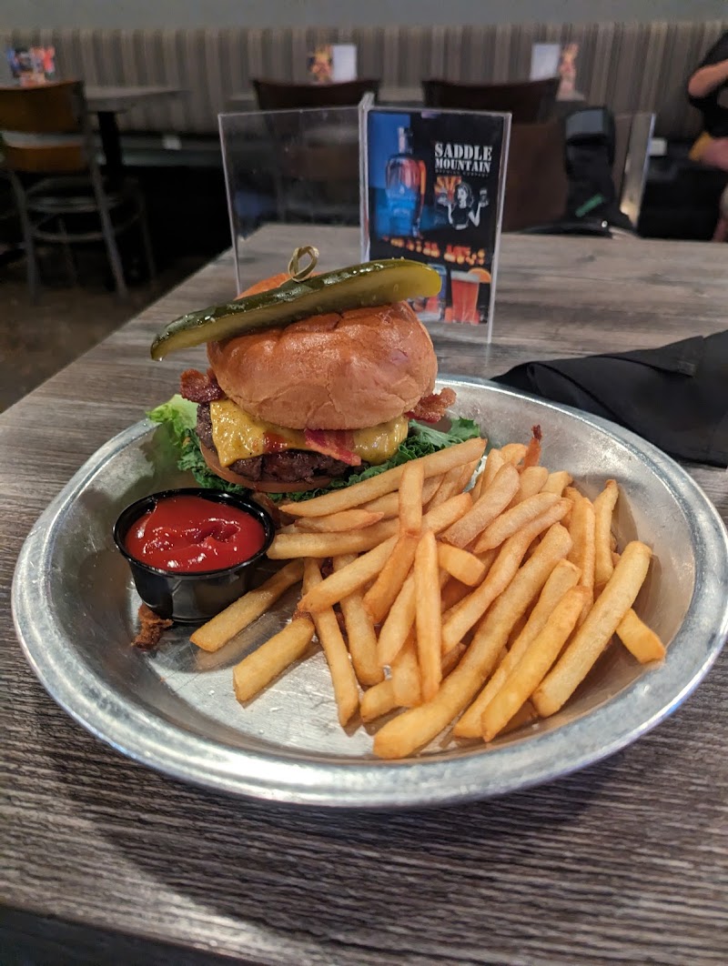 Saddle Mountain Brewing Company photo 4