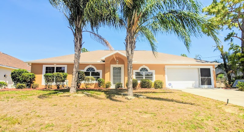 Happy Florida Homes photo 2