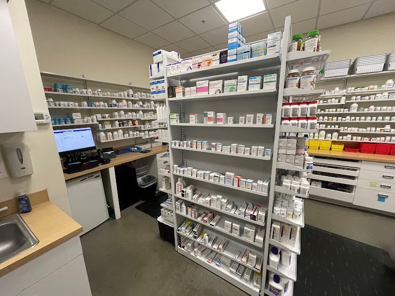 CenterWell Pharmacy photo 4